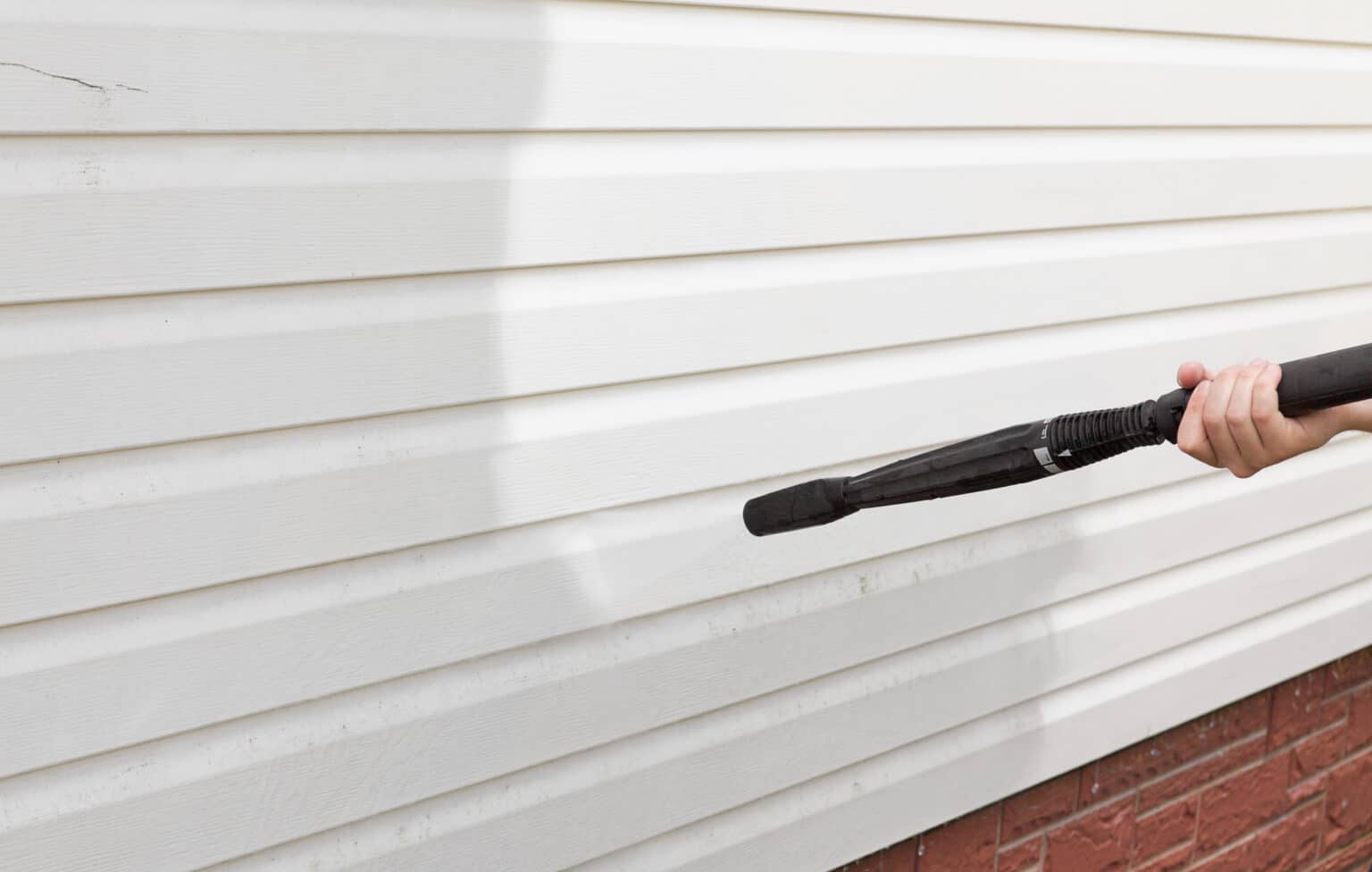 Renton power wash siding near me