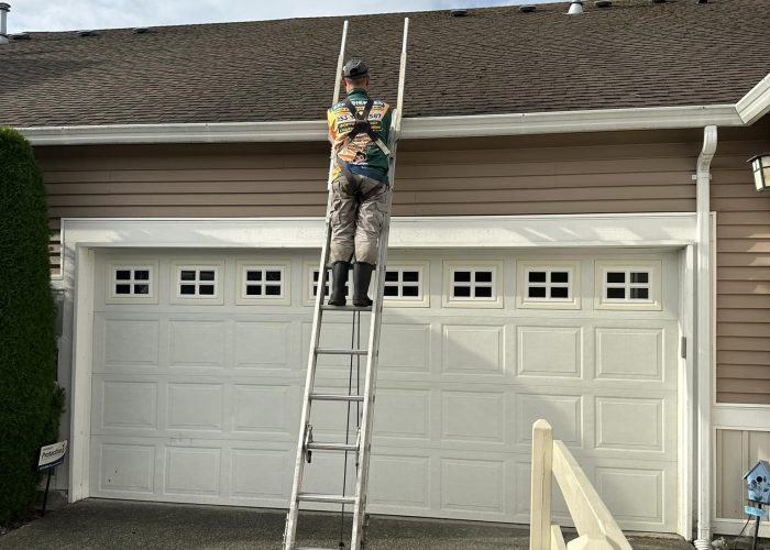 Uniform Gutter Installation